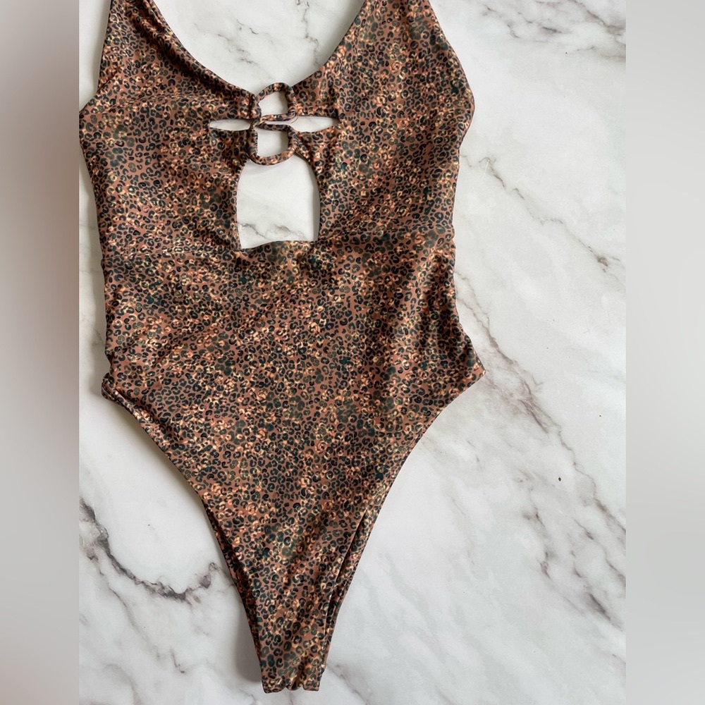 STN FX ONE PIEICE SWIM